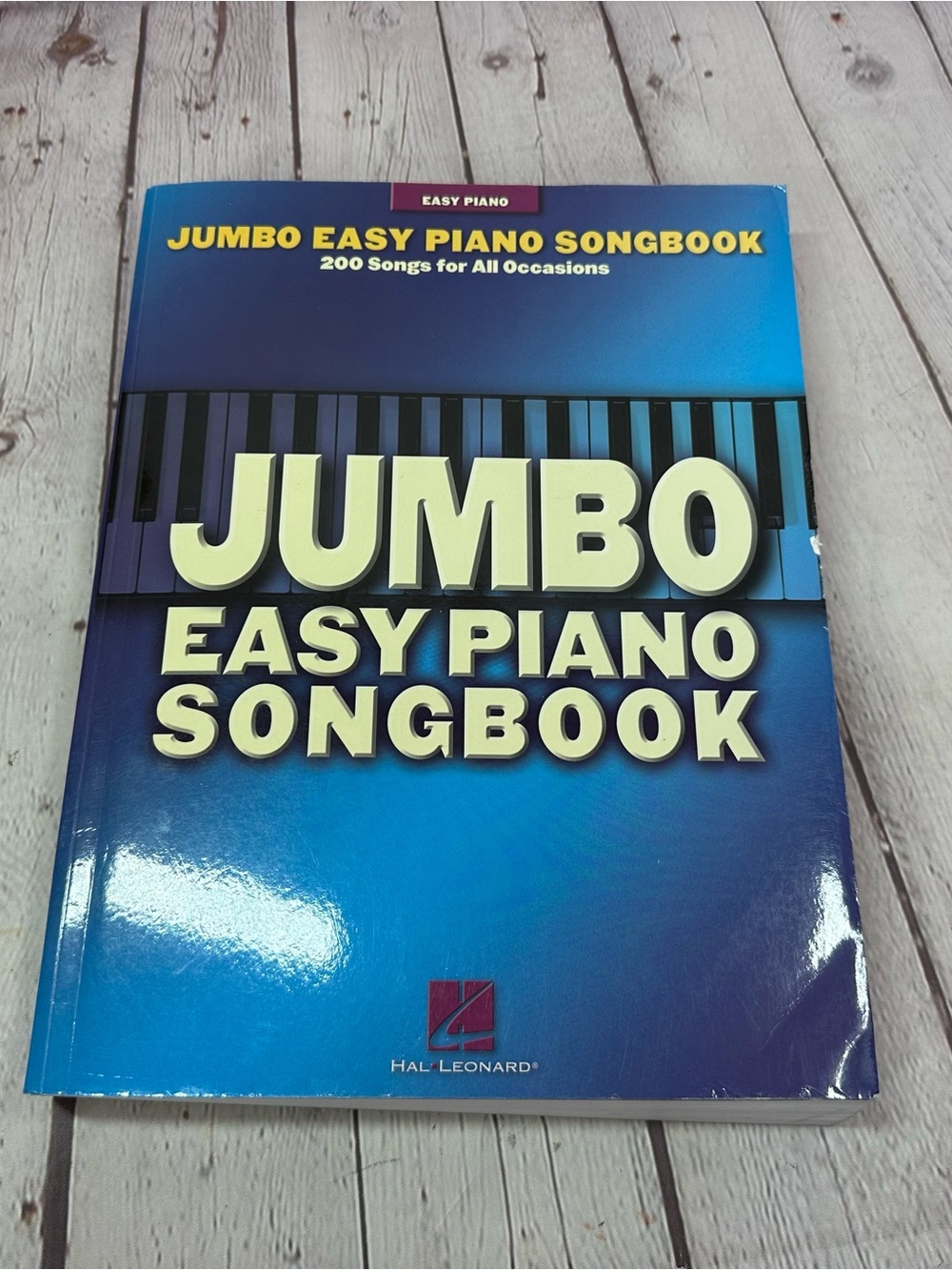 Hal Leonard Jumbo Easy Piano Songbook - Blue